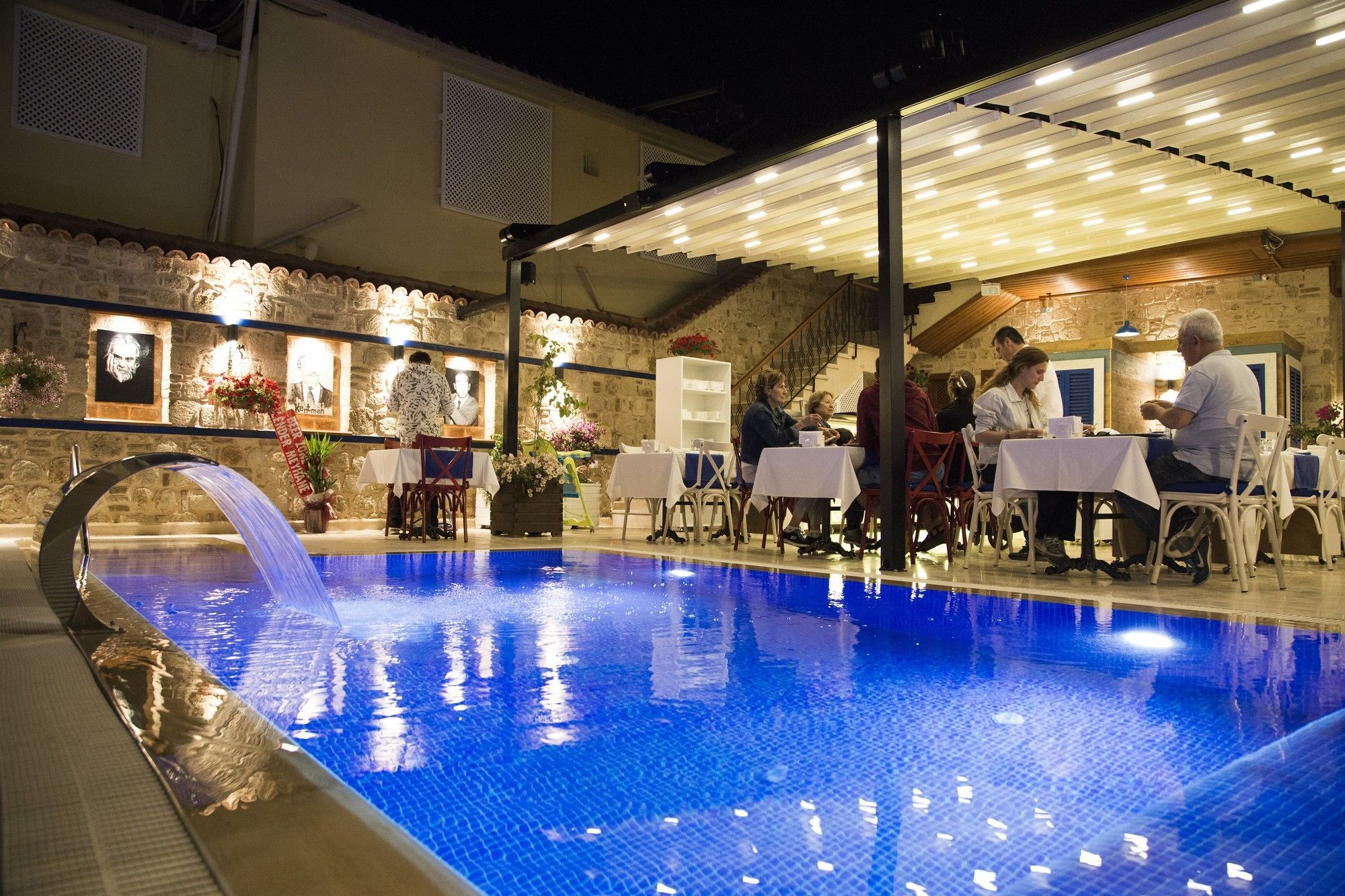 Kervan Hotel Antalya Exterior photo